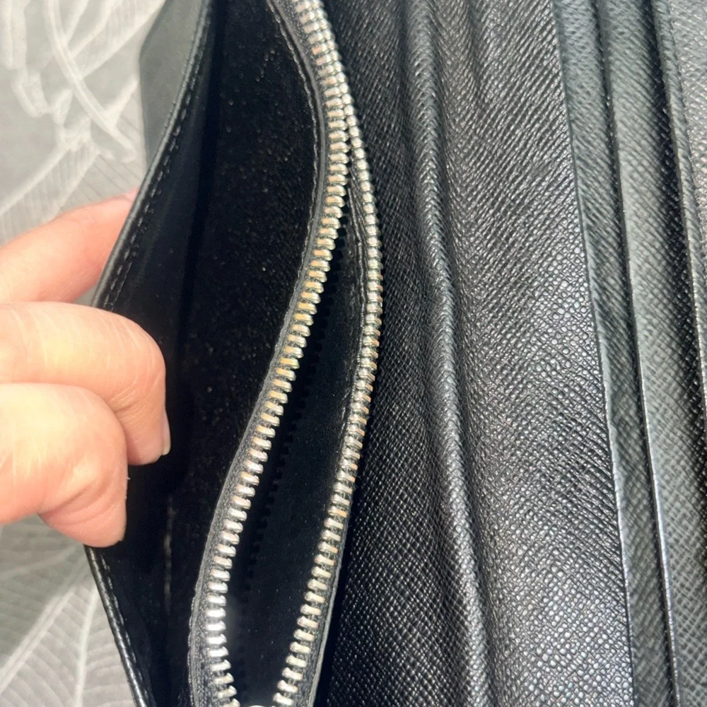 Louis Vuitton Black Textured Long Wallet